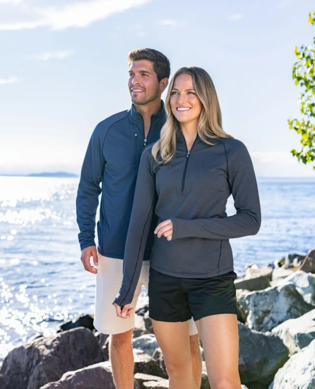 PIONEER IN THE PESHASTIN RECYCLED HALF ZIP⁠
⁠
Extremely versatile & ready for what's next, the Peshastin Fleece Recycled Half Zip is sure to be your favorite, featuring brushed grid-back recycled fleece made from GRS Certified post-consumer plastic bottles so you feel good while doing good.⁠
⁠
Online Now!